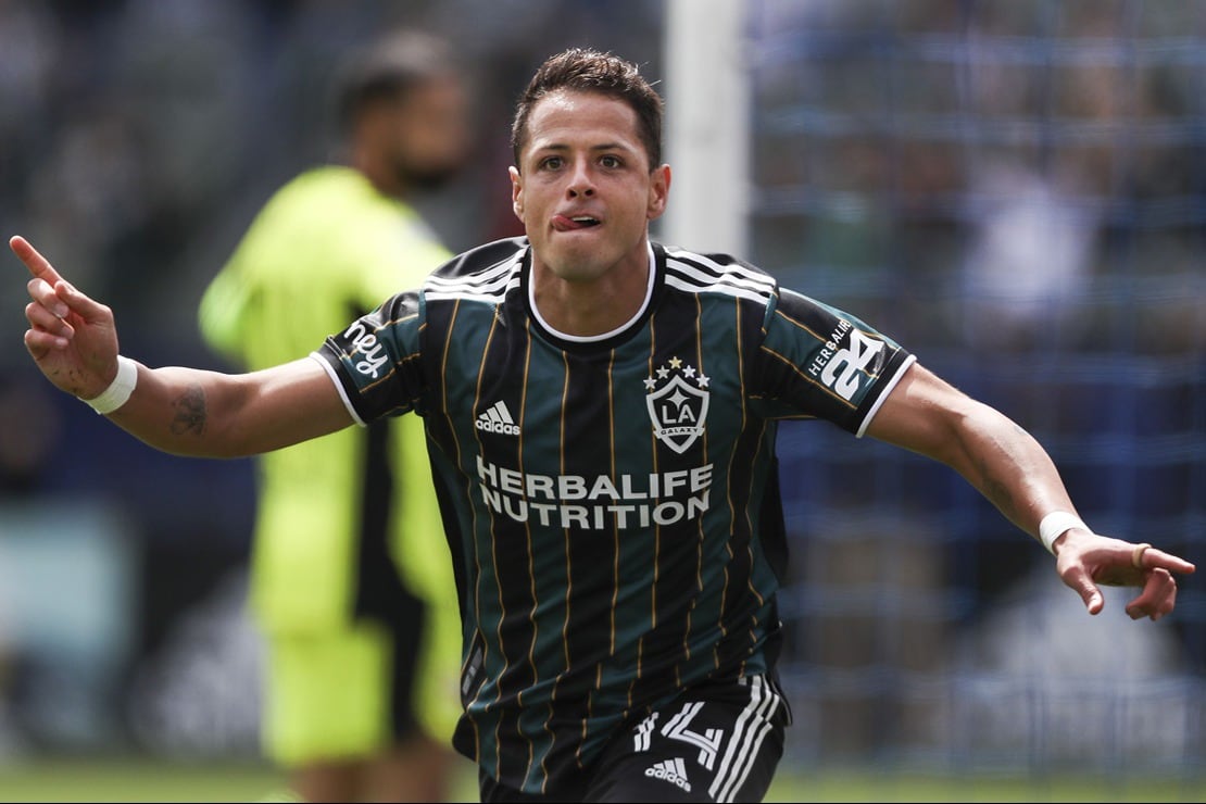 Javier "Chicharito" Hernández, con la casaca de Los Angeles Galaxy.