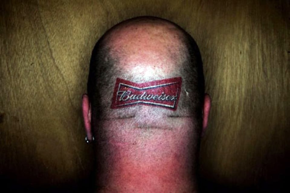 El frenesí comercial coloniza toda la superficie del mundo.