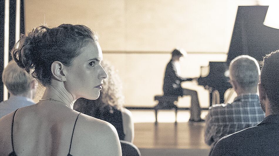 God of the Piano habla sobre la obsesión con la educación de los hijos.