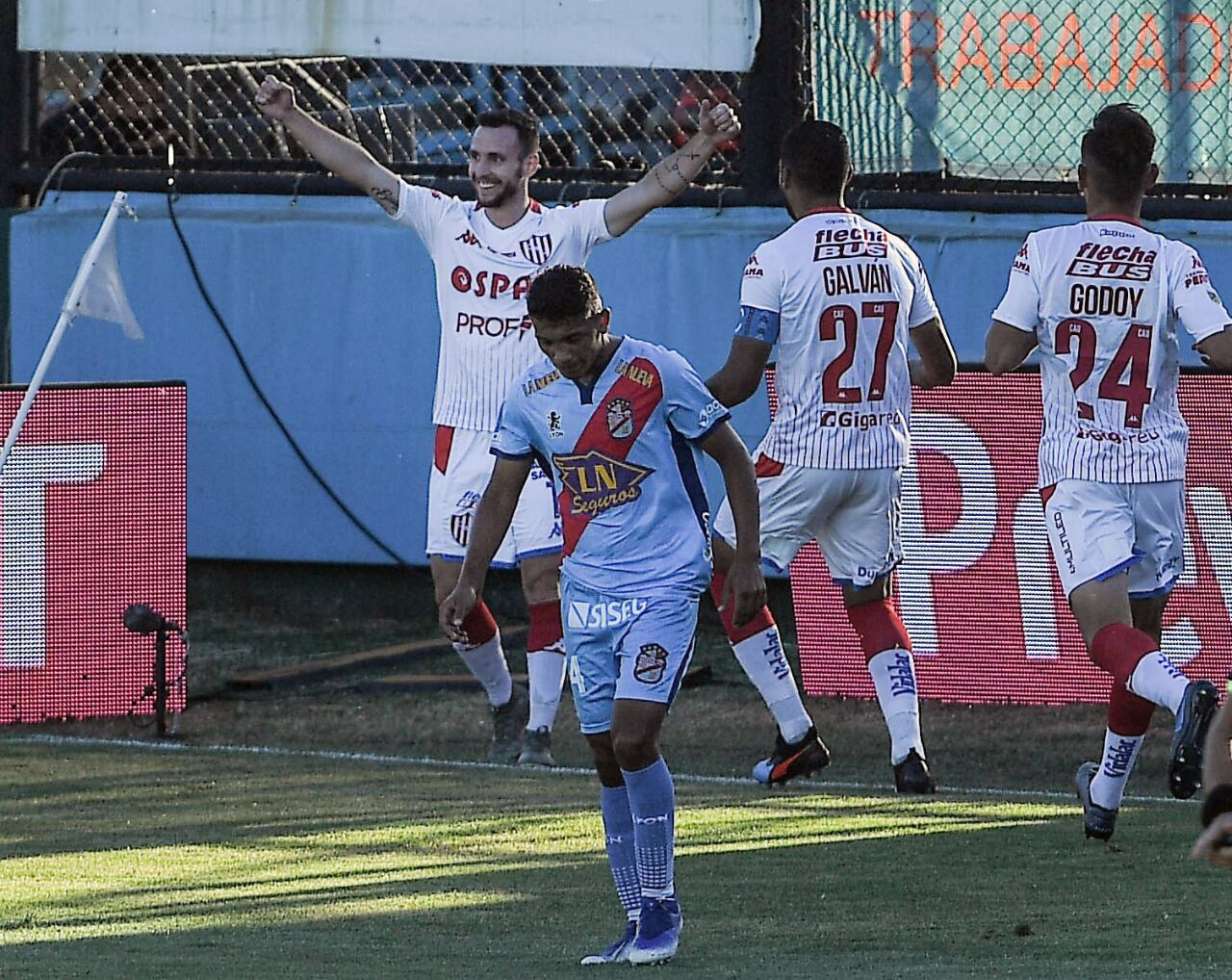 Todo Unión celebra el doblete de García.