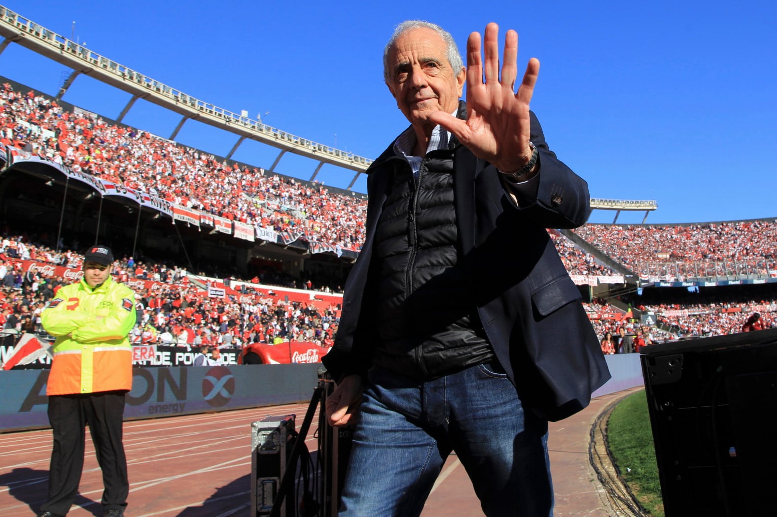 D'Onofrio y el Monumental, una imagen que se repetirá en el nuevo torneo