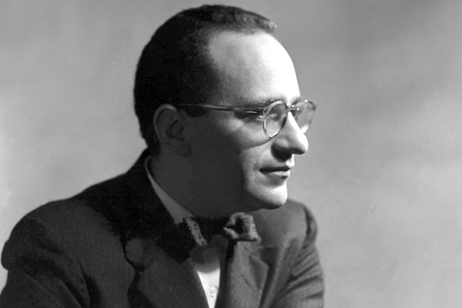 Una imagen de Rothbard en su juventud. 
