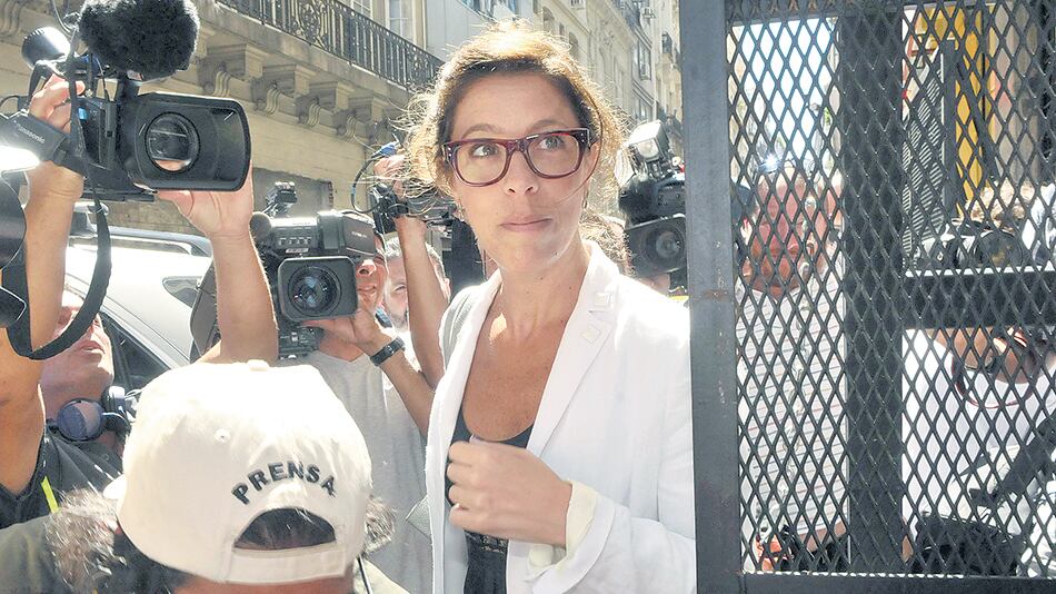 La titular de la Oficina Anticorrupción, Laura Alonso, desestimó la denuncia.