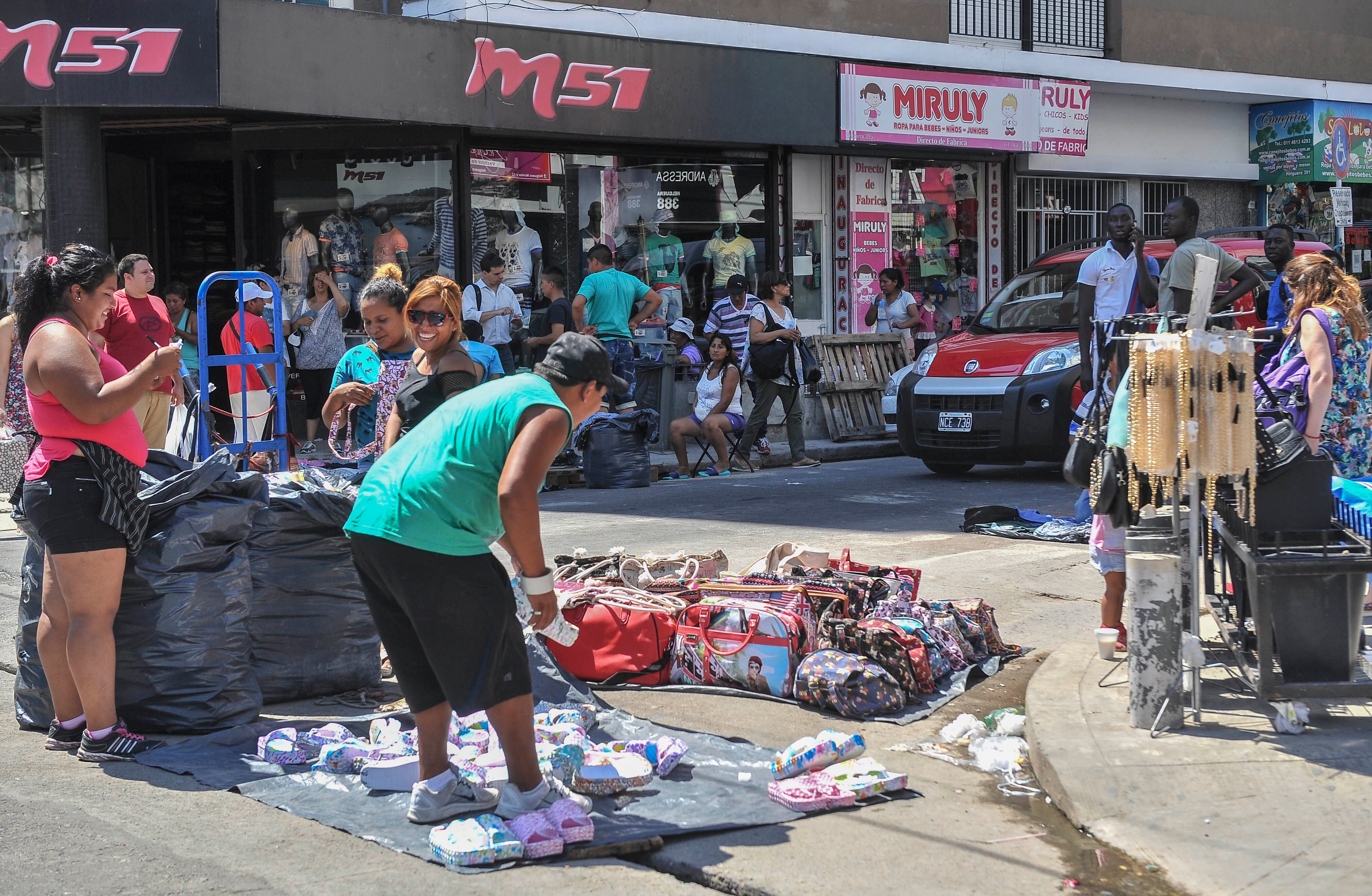 Trabajo precario e informal, una práctica creciente y muy expandida en el mundo laboral.