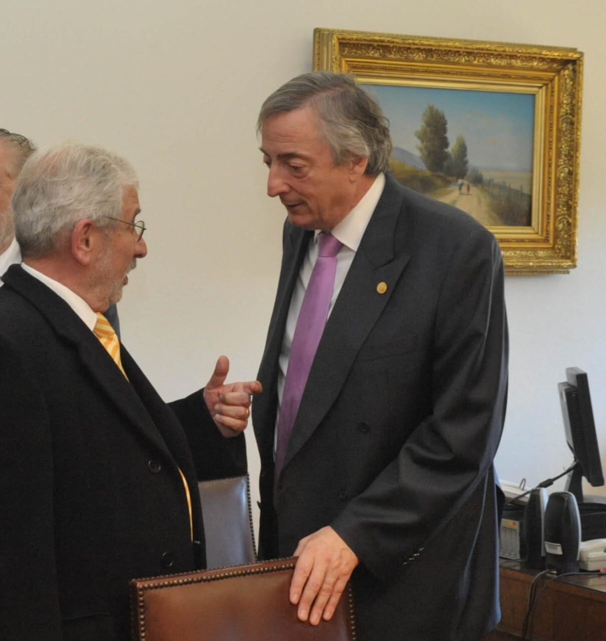 Néstor Kirchner junto a Alberto Paradela Di Riso, coordinador de prensa durante todo su mandato.