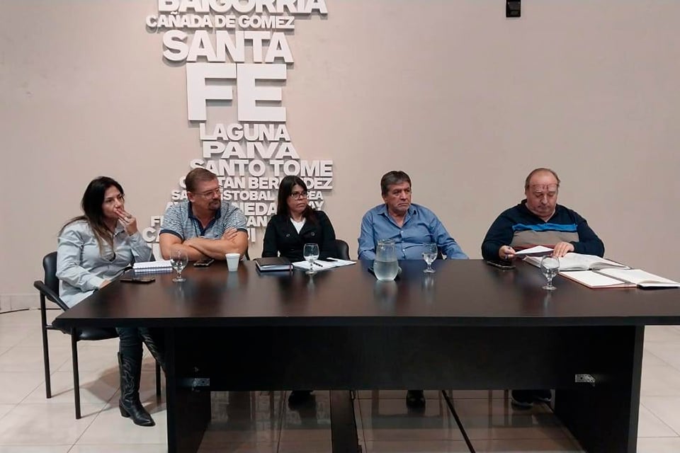 El plenario de Secretarios y Secretarias Generales avaló la medida de fuerza.
