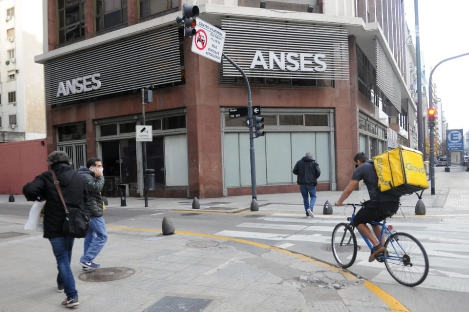 ANSES difundió el calendario de pagos de marzo 2022.