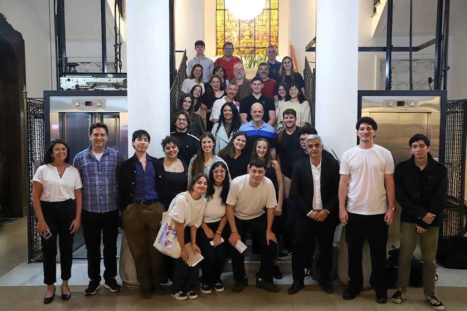 En las ediciones de #Xperiencia UNR de 2024 y 2025 participaron 19 docentes y 12 estudiantes. 