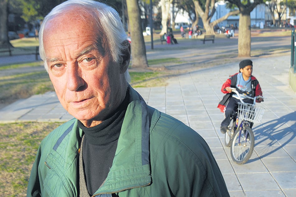 “No sé si soy un cantor, soy más bien un músico que canta”, se definía Horacio Molina.