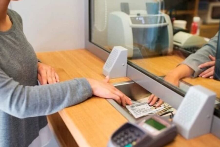 La Asociación Bancaria cerró un nuevo acuerdo paritario con las cámaras empresariales, que eleva el salario mínimo a 1.7 millones de pesos