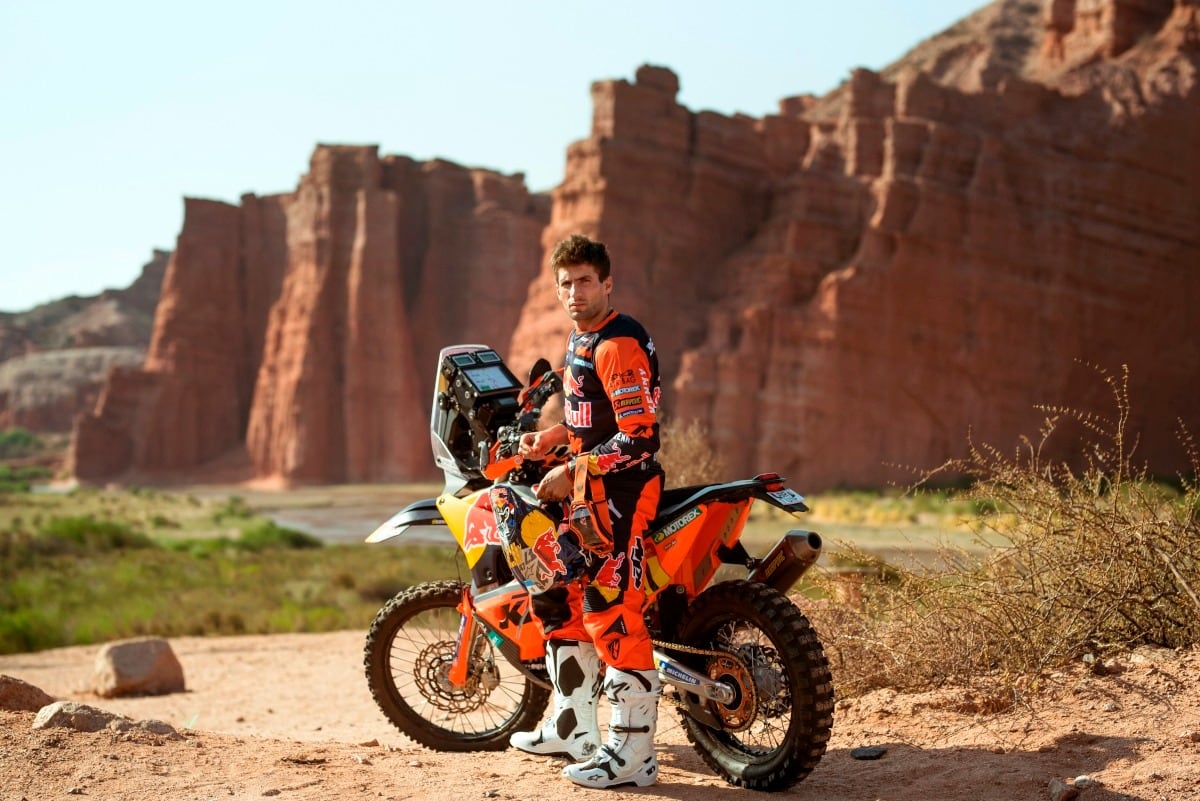 Kevin Benavides con su aliada de siempre, la moto