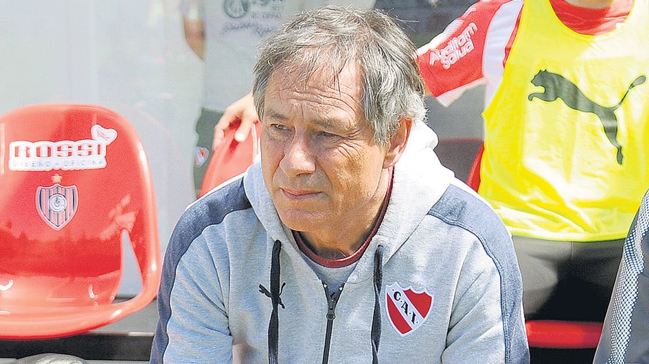 Ariel Holan, DT campeón de la Sudamericana con el Rojo.