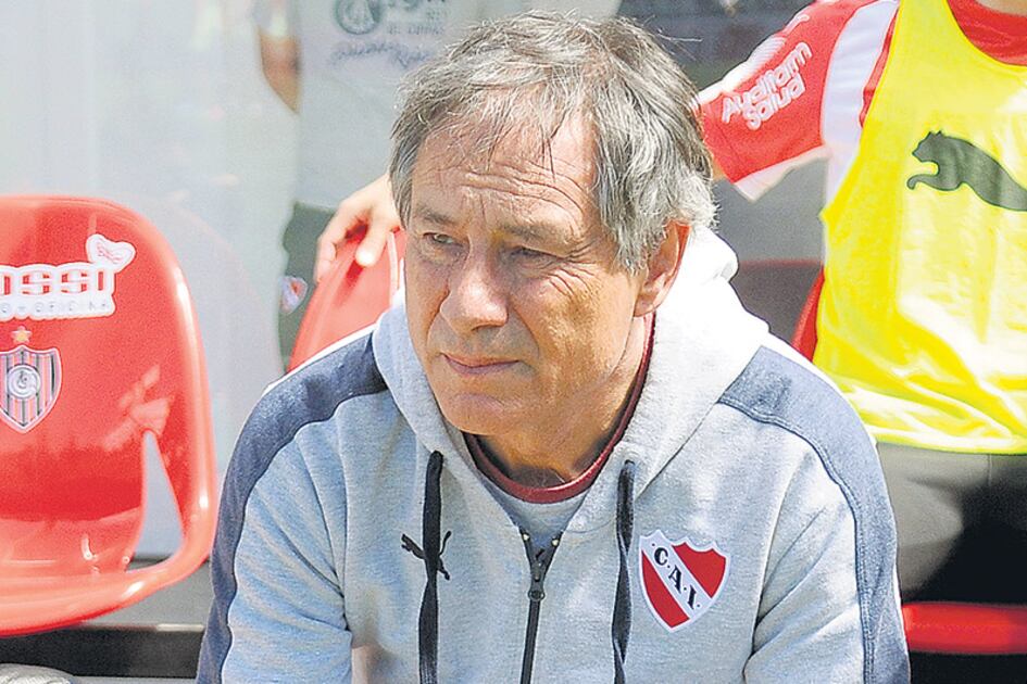 Ariel Holan, DT campeón de la Sudamericana con el Rojo.