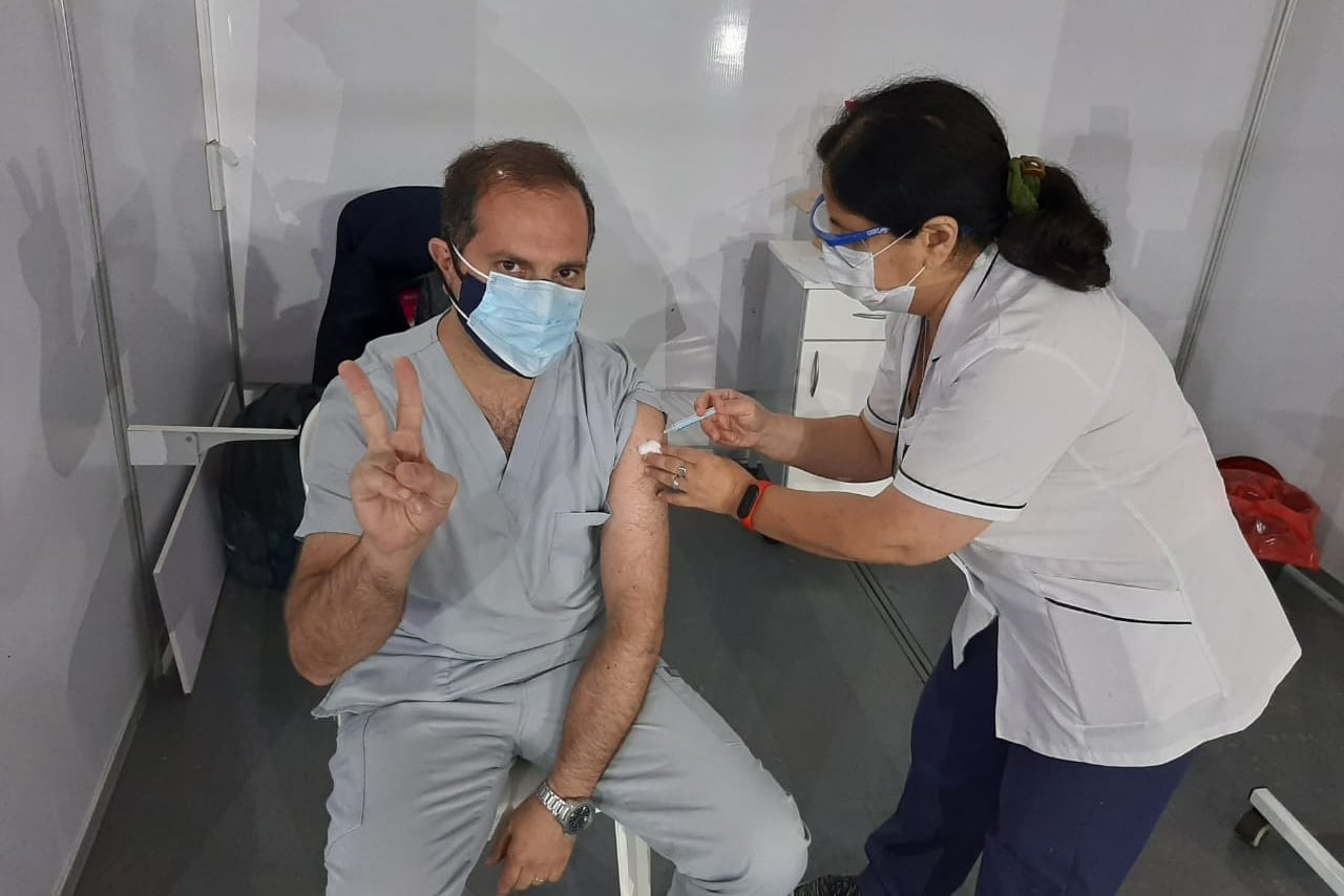 Darío Farag, uno de los trabajadores de la salud de Tucumán que recibieron la dosis de Sputnik V.