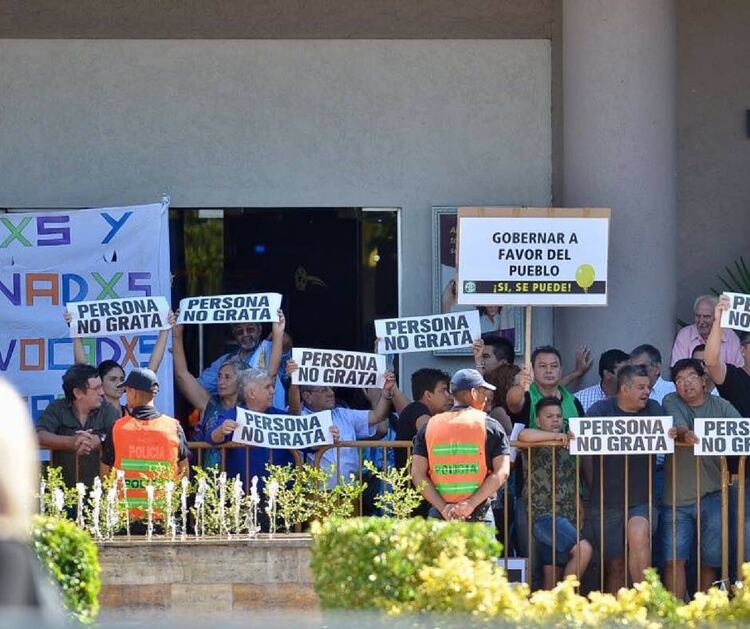 Los ciudadanos de San Rafael se expresaron contra el presidente.