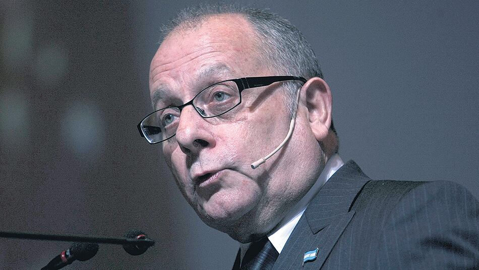 Jorge Faurie, el canciller argentino que viene girando hacia Bolsonaro.