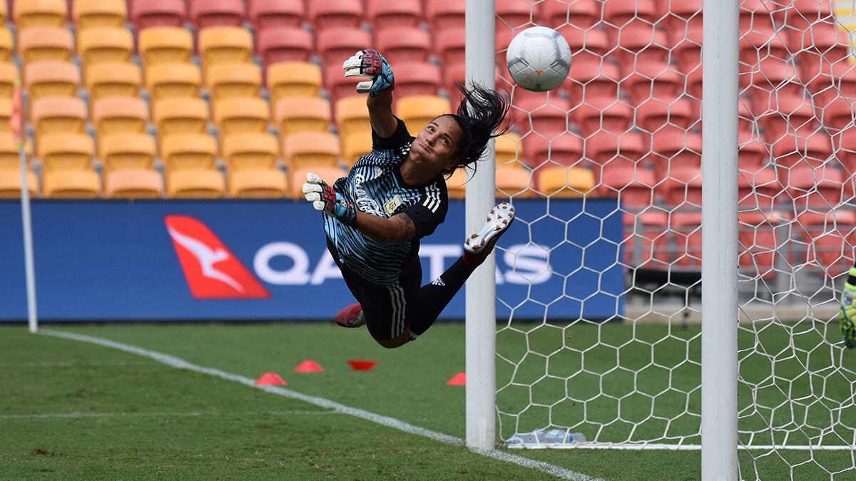 Vanina Correa, arquera del seleccionado femenino de fútbol.