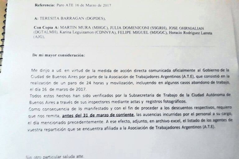 El correo dirigido a distintos funcionarios fue enviado desde el área de Relaciones Laborales.