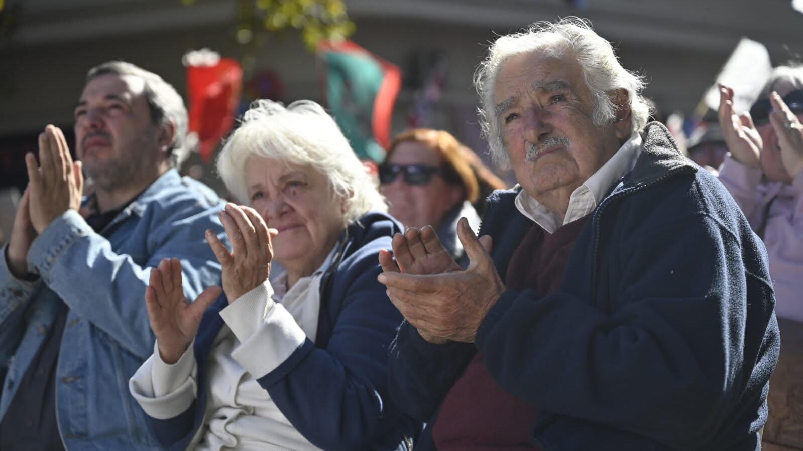 José Mujica junto a su esposa, la exvicepresidenta, Lucía Topolansky / Twitter MPP