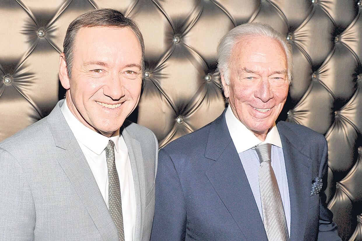 Kevin Spacey junto a Christopher Plummer, en una foto del año 2013, durante una entrega de premios en Nueva York.