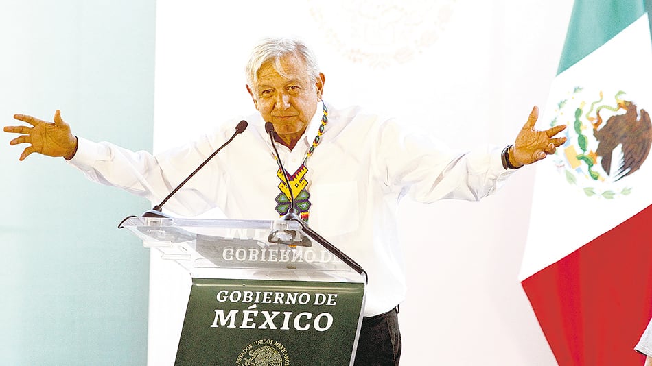 “No fui militante del partido comunista PSUM-PCM, pero sí apoyaba a luchadores sociales”, dijo López Obrador.