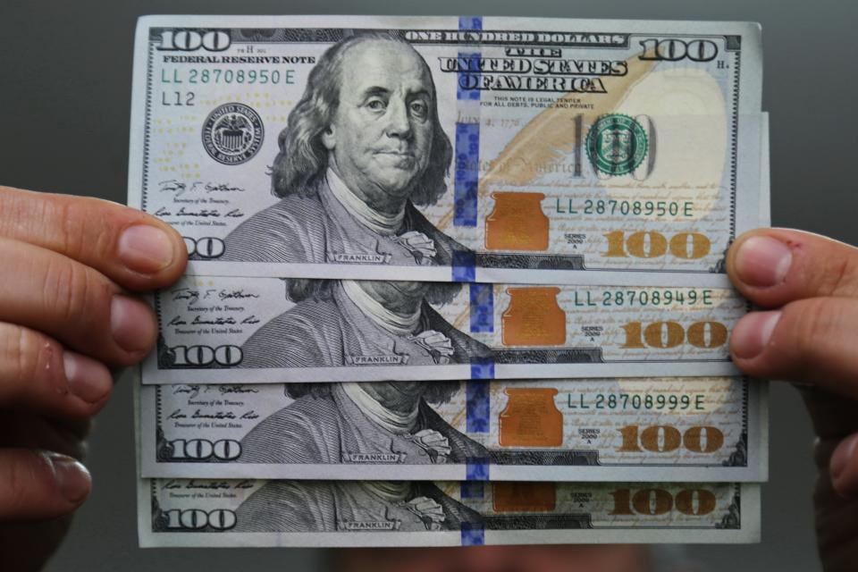El dólar blue sigue subiendo y ya superó los $340 para la venta. Imagen: Noticias Argentinas (NA). 