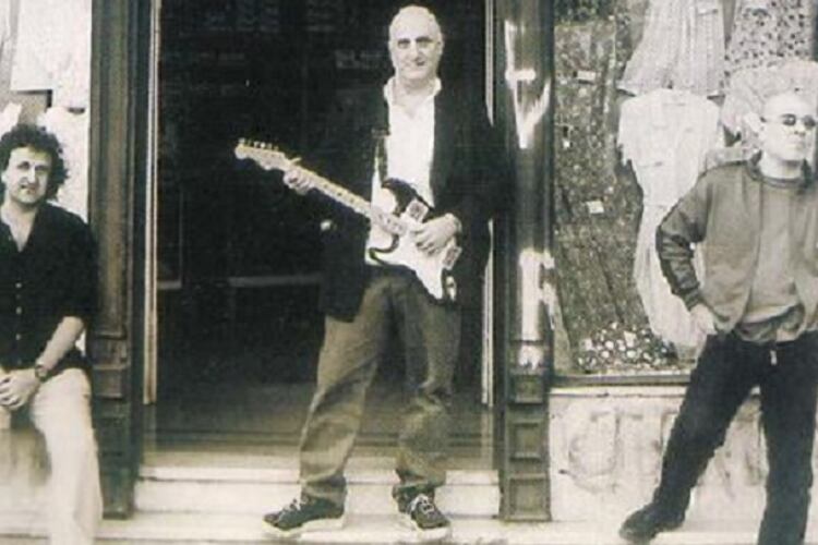 Rozitchner, Acosta y Montolivo cuando formaron su power trio, en la foto de portada de su disco.