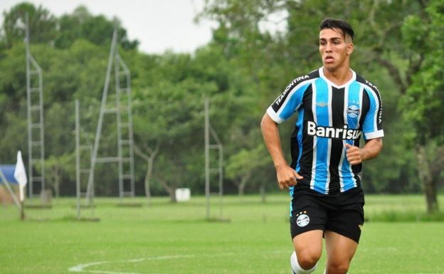 Ezequiel Esperón tuvo un breve paso por Gremio, de Brasil.