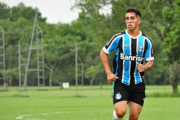 Ezequiel Esperón tuvo un breve paso por Gremio, de Brasil.