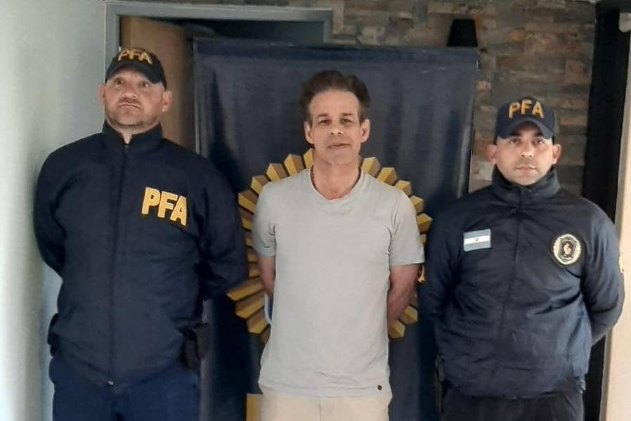 "Espert es un mentiroso. Me negó. Pregúntenle por qué me negó", le dijo Machado a los medios.