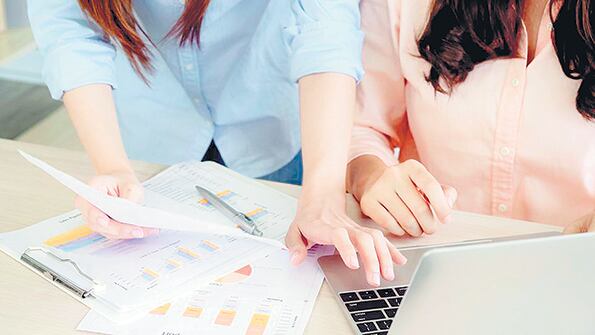 La OIT presenta un convenio con perspectiva de género.