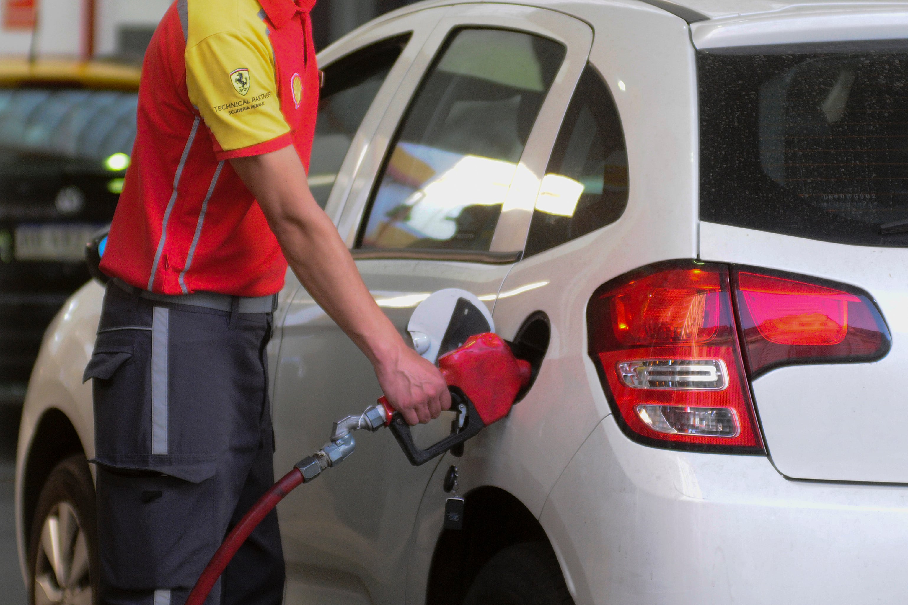 Bajó la demanda y hay estaciones que cierran por no ser rentables