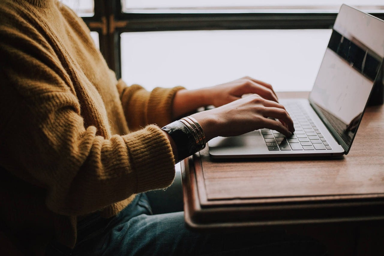 El acuerdo implica un descuento del 20 por ciento sobre el precio de las computadoras. 
