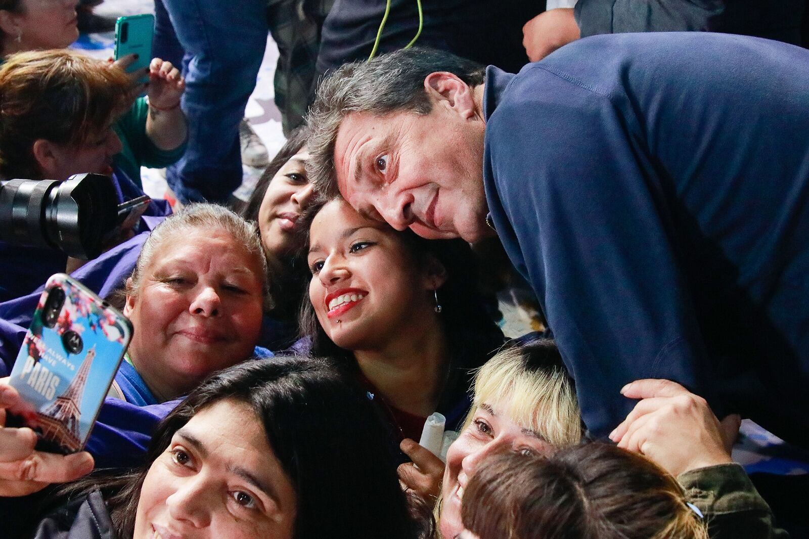 "Llamamos a las mujeres a defender la moratoria previsional", dijo Massa.