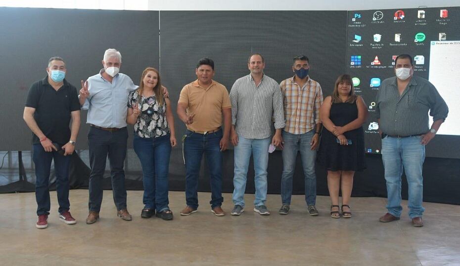 Nuevas autoridades del Congreso del PJ, Diego Pérez al centro