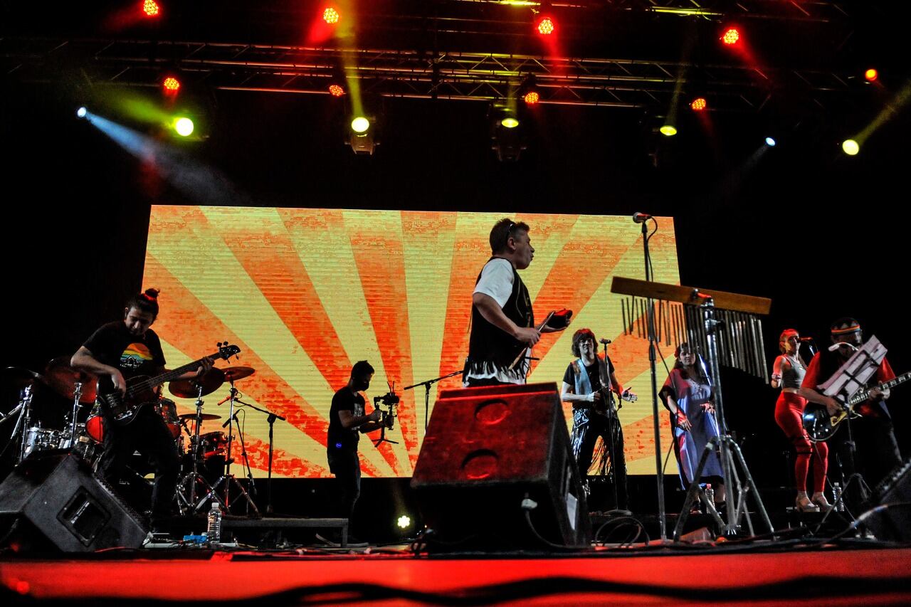 Gato Azul Peralta, hijo de MIguel Abuelo, uno de los referentes de esta formación.