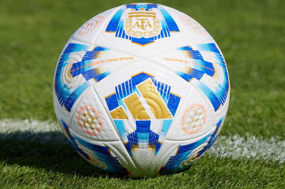 Balón de juego del fútbol argentino