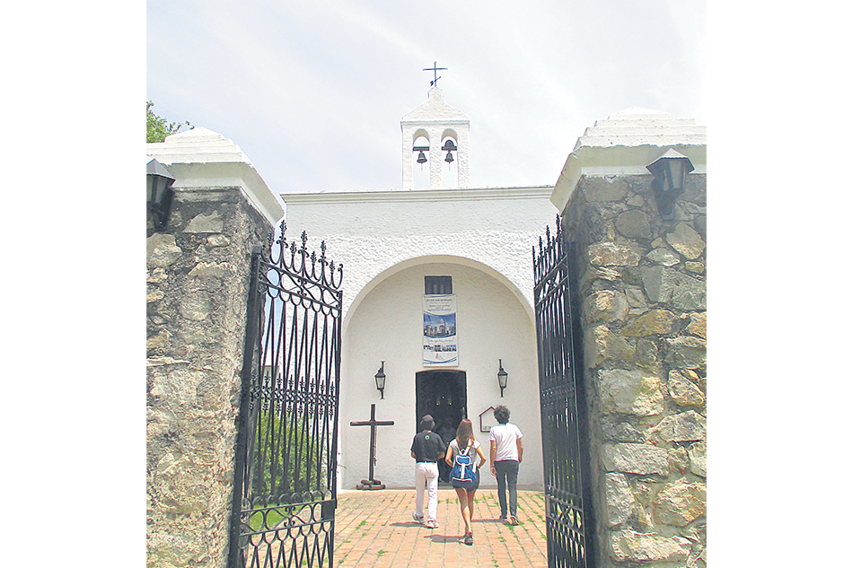 La histórica capilla de Los Reartes celebra sus fiestas patronales el 25 de mayo.