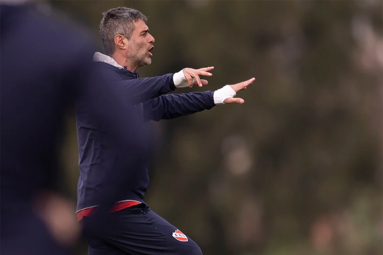 Julio Vaccari, entrenador de Independiente