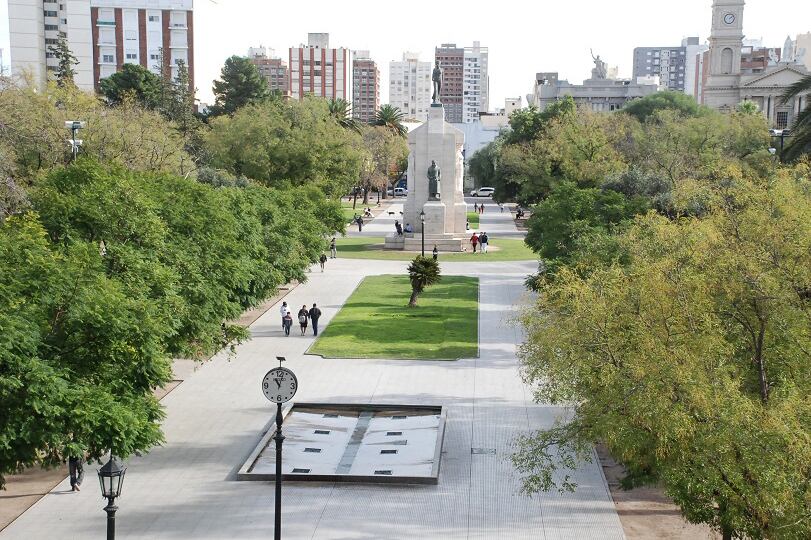 La Plaza Rivadavia tendrá que esperar una semana.