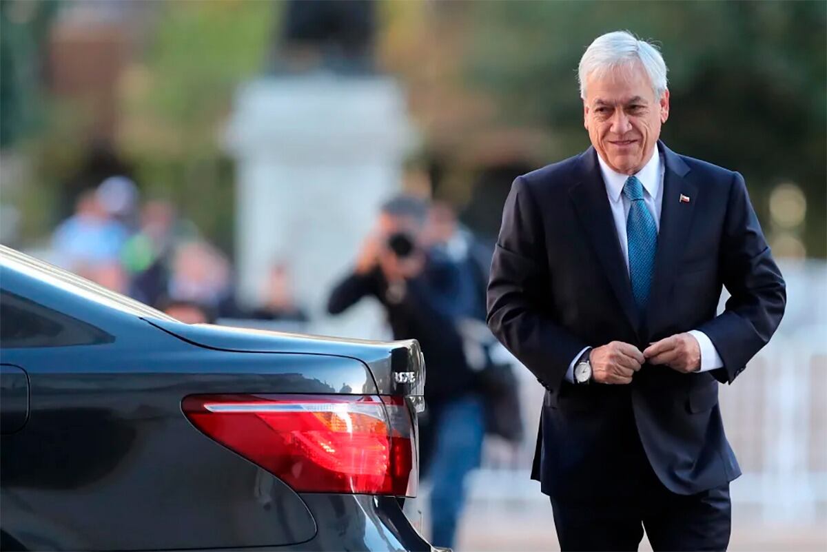 Piñera declaró en calidad de imputado por presuntos delitos de lesa humanidad.