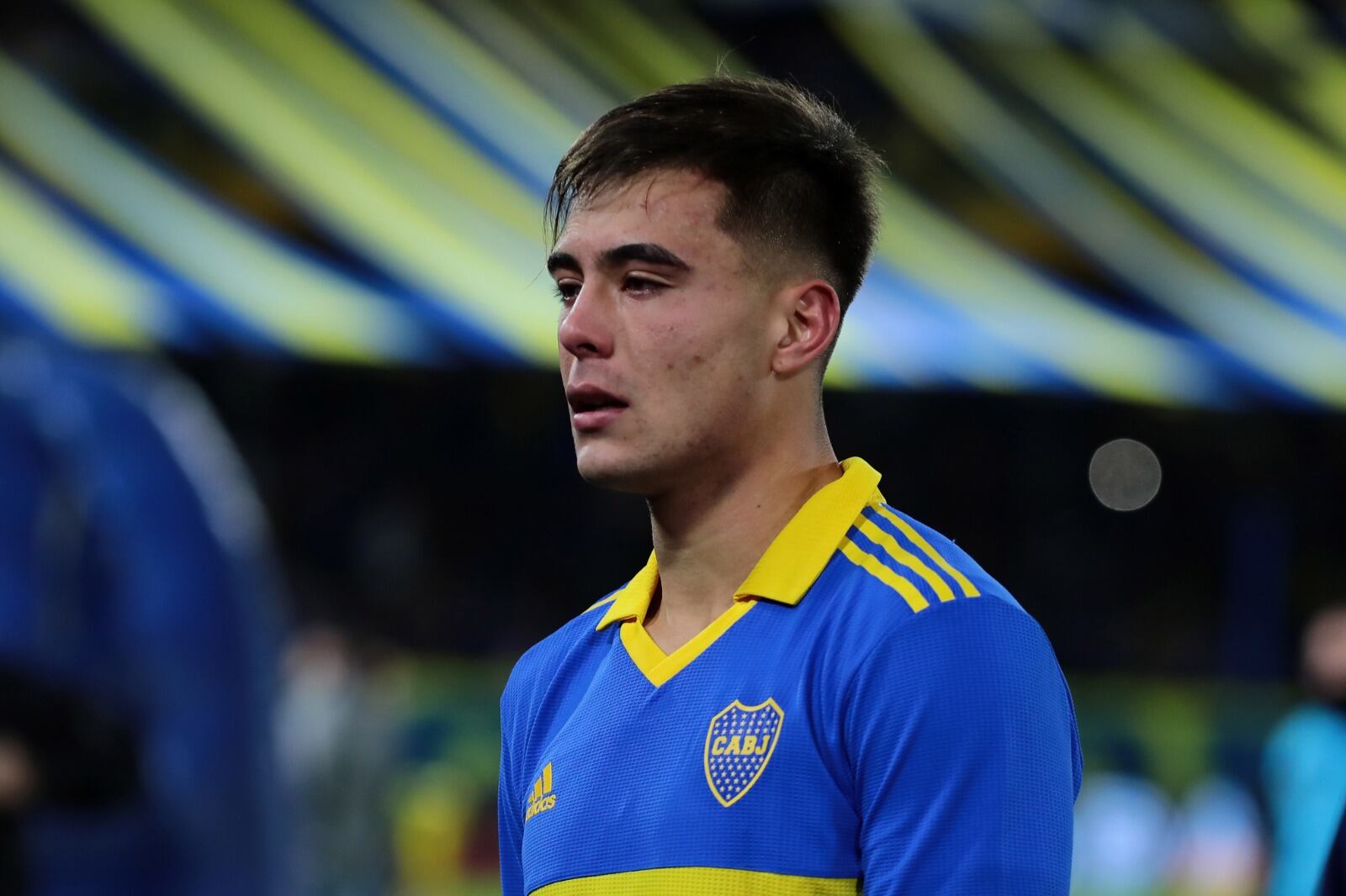 Anselmino se está recuperando de una lesión