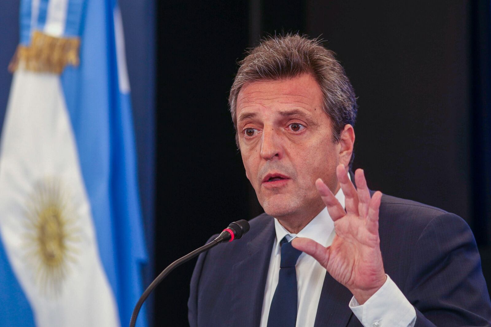 Sergio Massa, ministro de Economía, tiene una apuesta audaz de que comience con un tres la tasa de inflación a mediados de año.