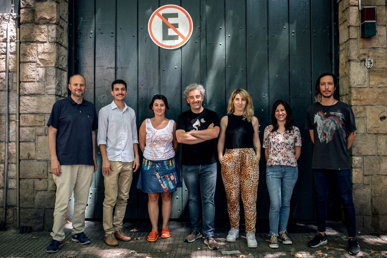 Montoya Carlotto (centro) lleva cinco años trabajando con el septeto.