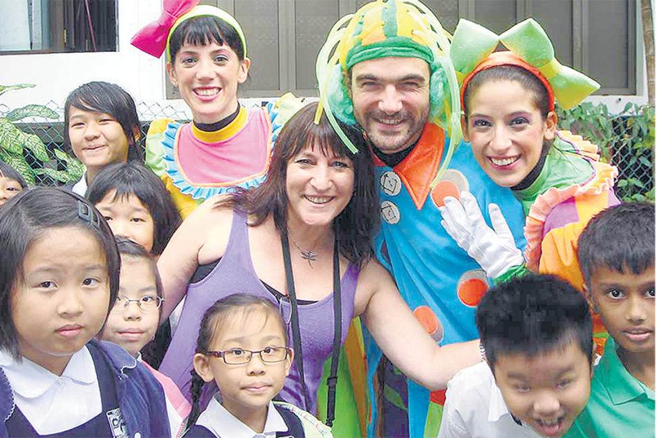 Un ovillo con pelusa, espectáculo de la Compañía El Nudo.