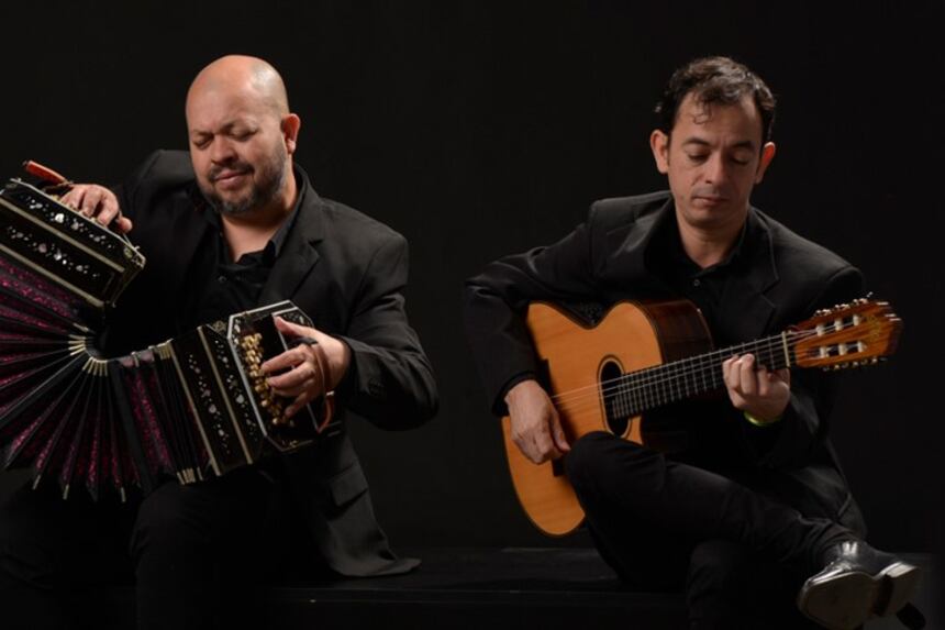 Juan “Pico” Núñez junto a su hermano Marcos “Chavo” Núñez forman el dúo ganador del Gardel.