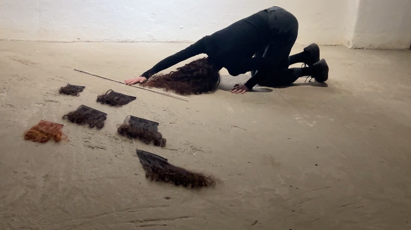 Psilocibina, fotograma de video por Romina Del Prete.