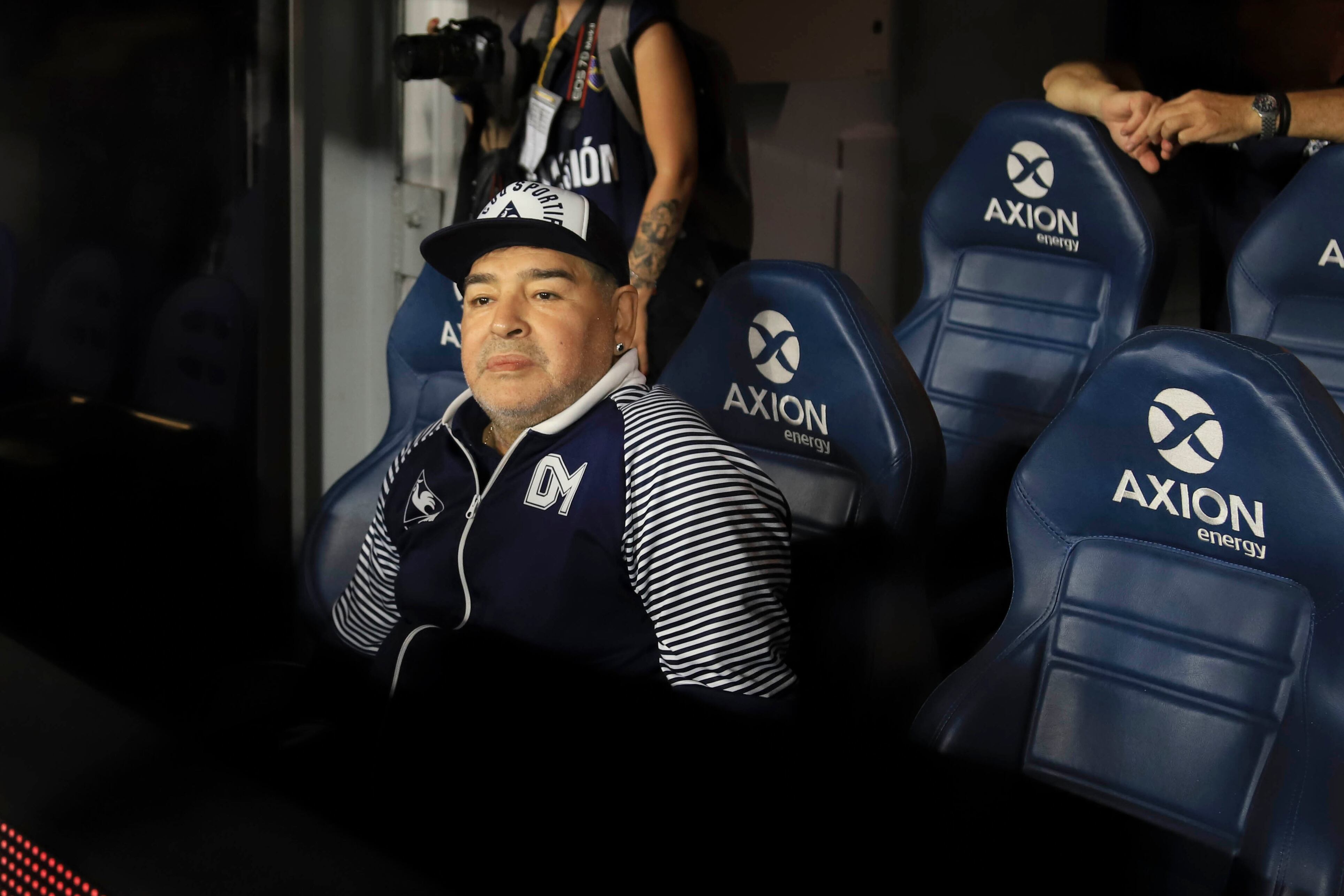 Diego Maradona, DT de Gimnasia La Plata.