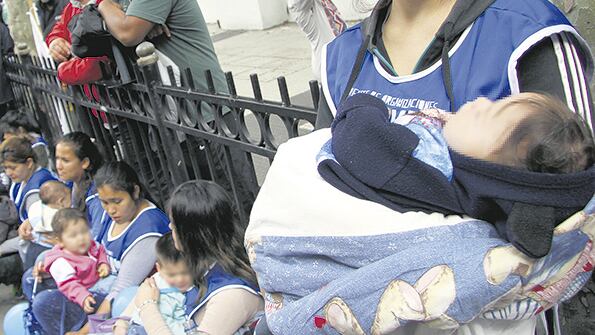 La suba no alcanza a compensar la pérdida de poder adquisitivo que sufrió la asignación en los últimos tres años.