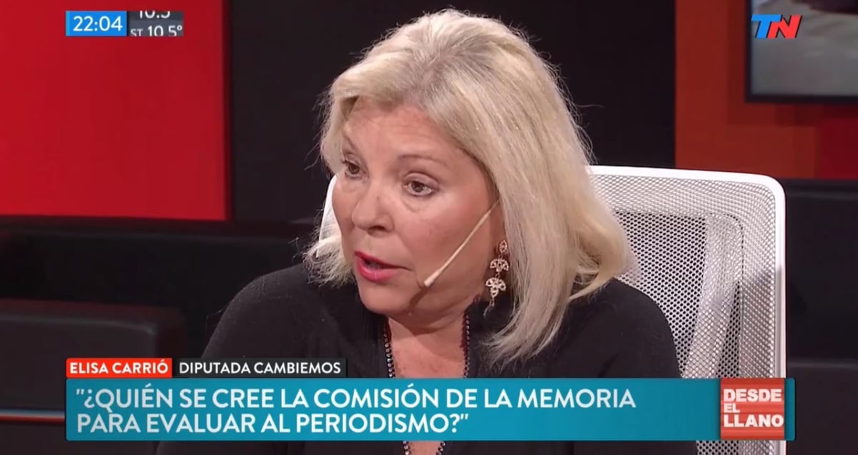 "Agradezco a Dios que sacamos a Lorenzetti de la presidencia de la Corte", dijo también Carrió.